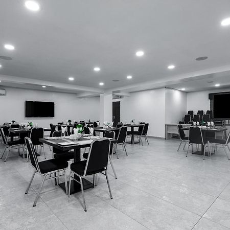 Bkt Cribs - Apartments & Suites Abuja Exteriör bild