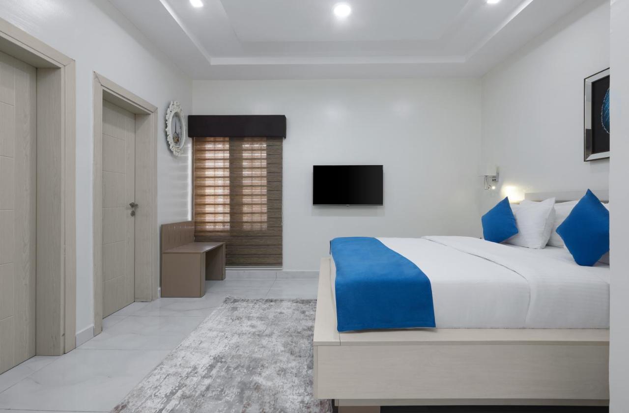 Bkt Cribs - Apartments & Suites Abuja Exteriör bild
