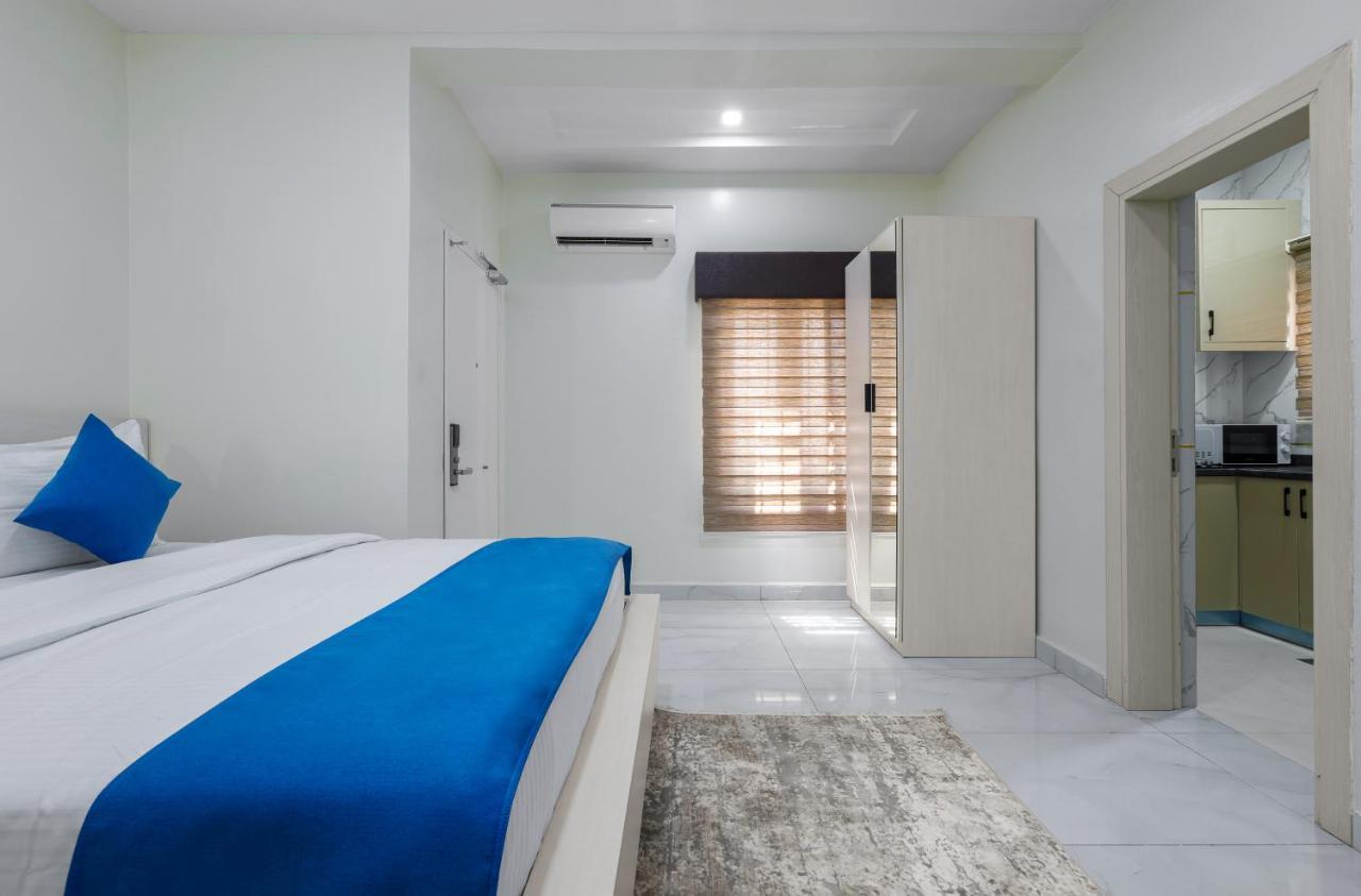 Bkt Cribs - Apartments & Suites Abuja Exteriör bild