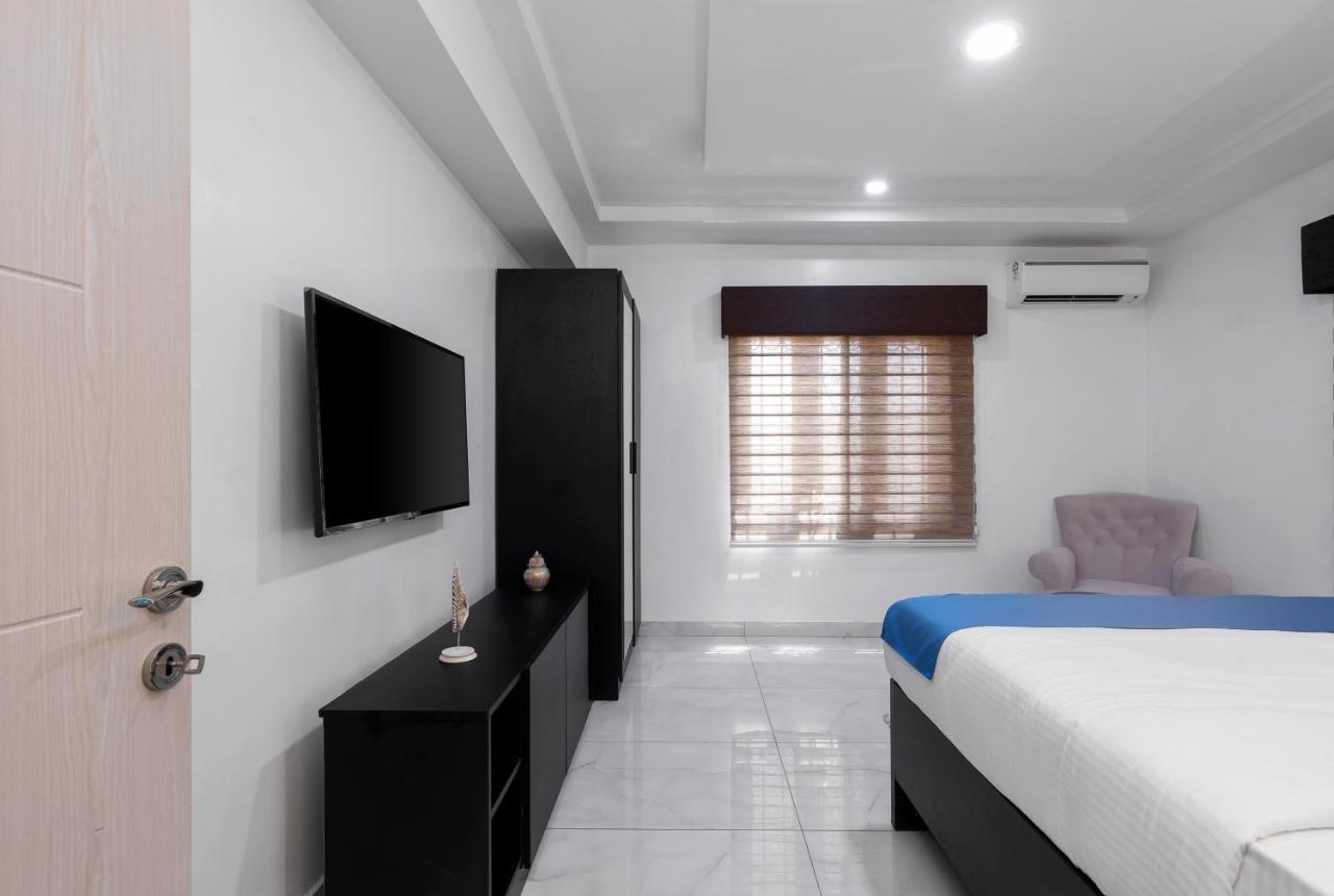 Bkt Cribs - Apartments & Suites Abuja Exteriör bild